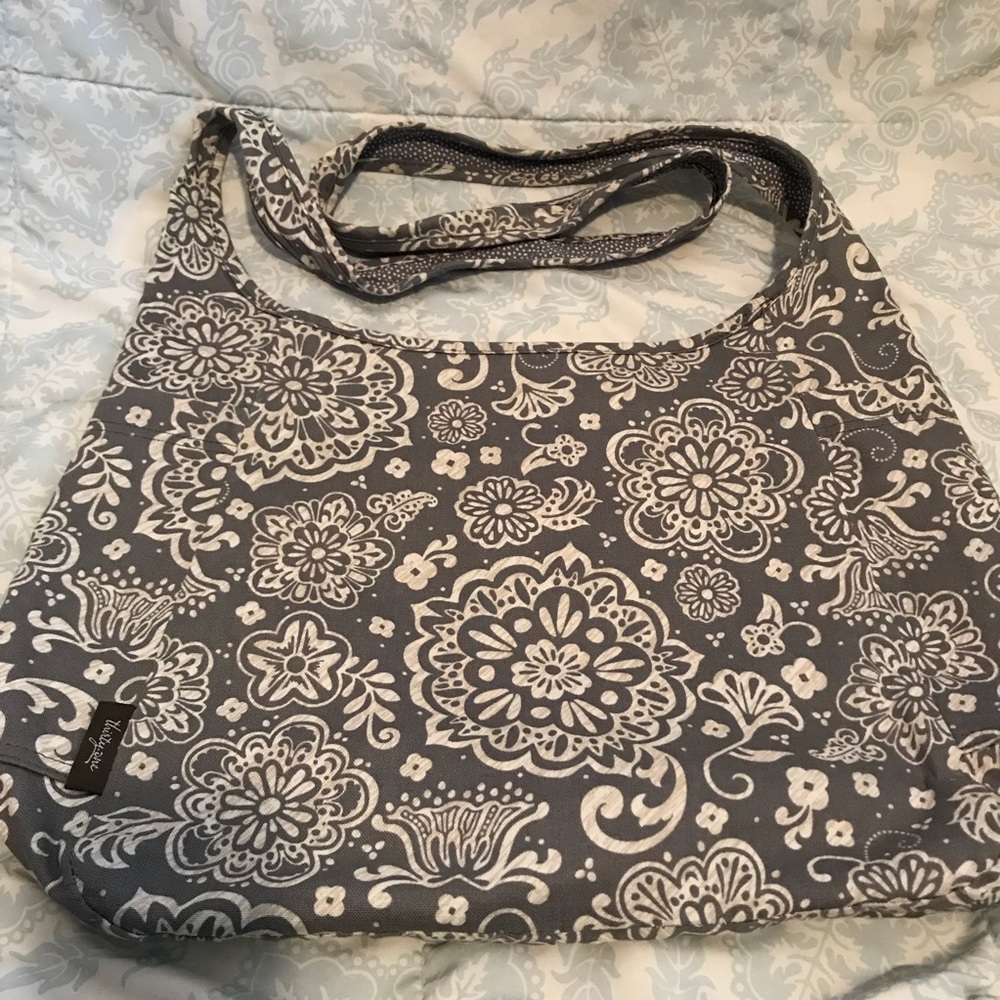 Thirty-one reversible grey and white crossbody.
